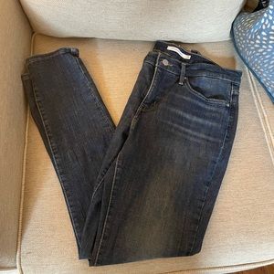 Levi's NWOT 311 Shaping Skinny Jeans